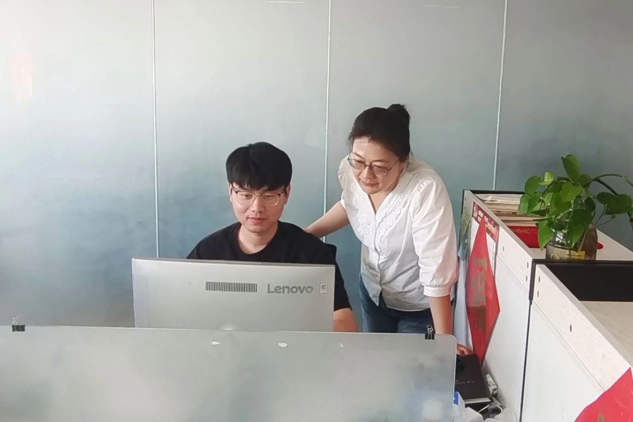 中泰.jpg